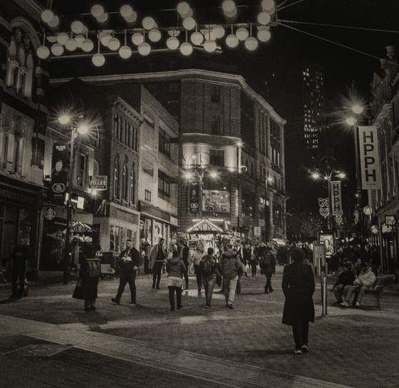 Leeds Night · photograph 017
