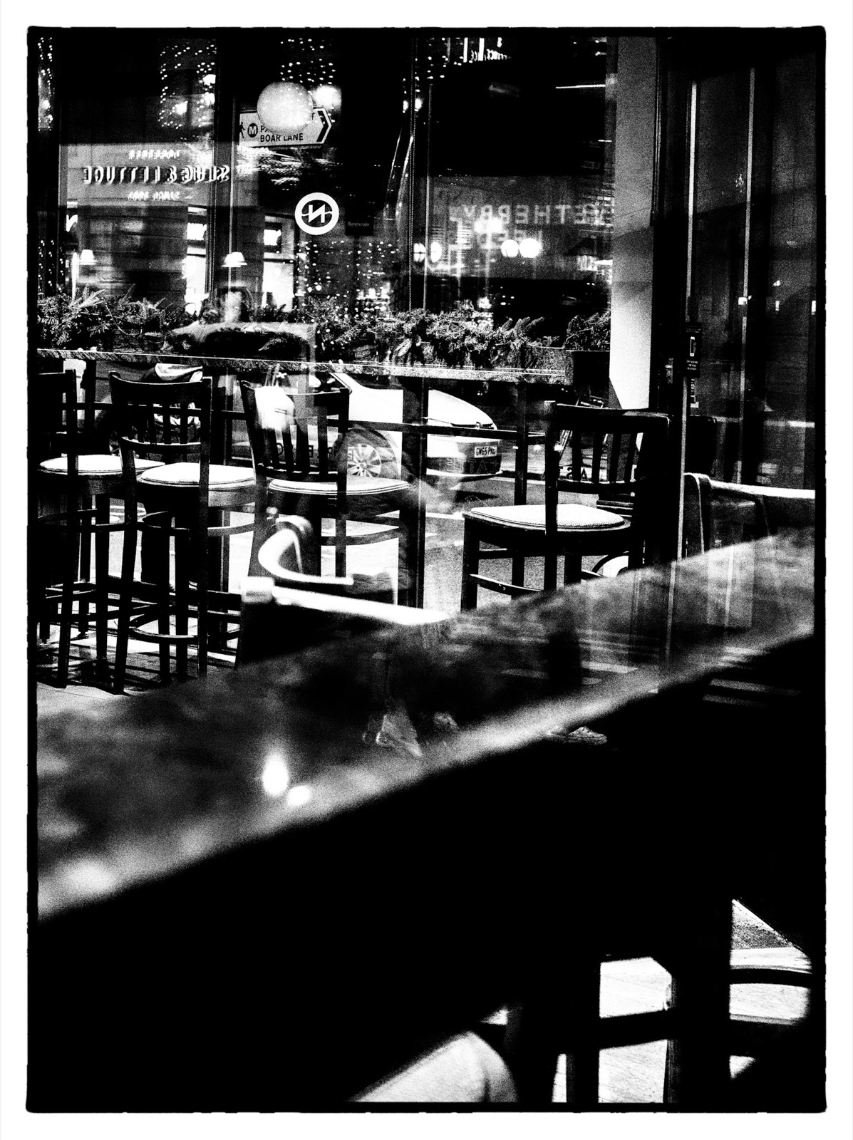Street photograph from a Leeds night photowalk — Andy Ainsworth