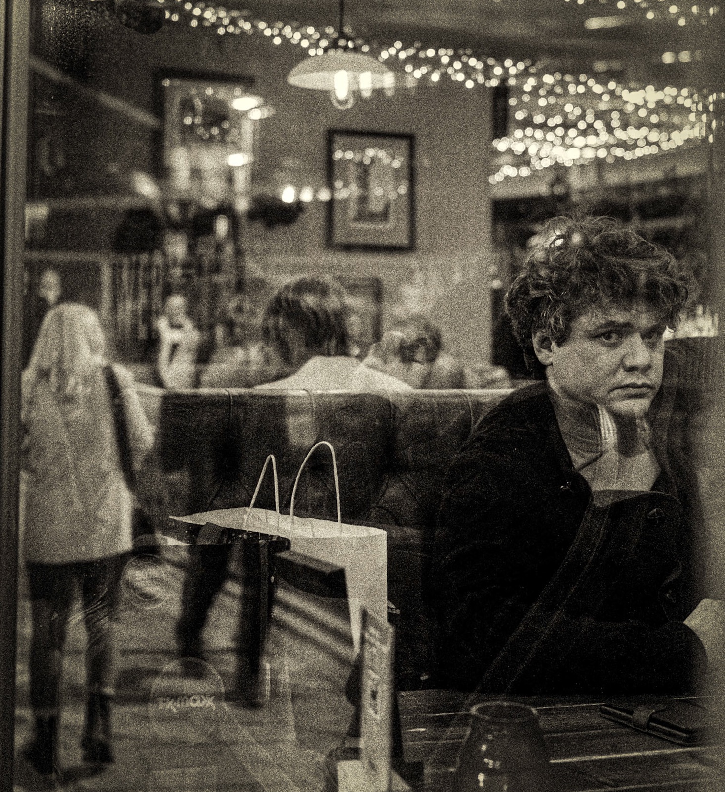 Street photograph from a Leeds night photowalk — Andy Ainsworth